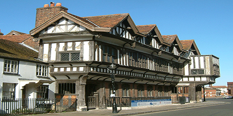 Maison Tudor